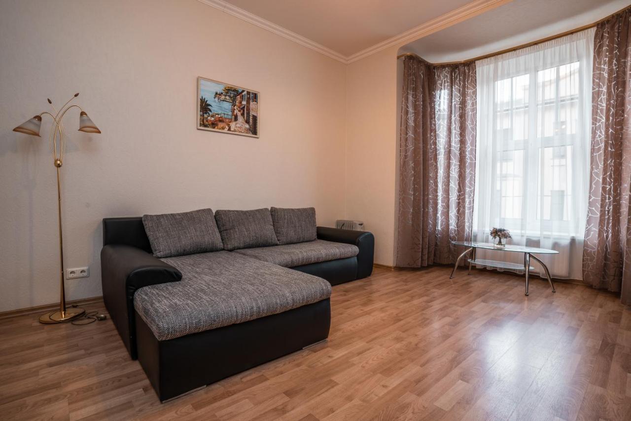 Lacplesa Central Apartments ريغا المظهر الخارجي الصورة