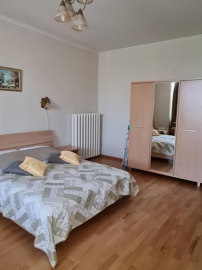 Lacplesa Central Apartments ريغا المظهر الخارجي الصورة