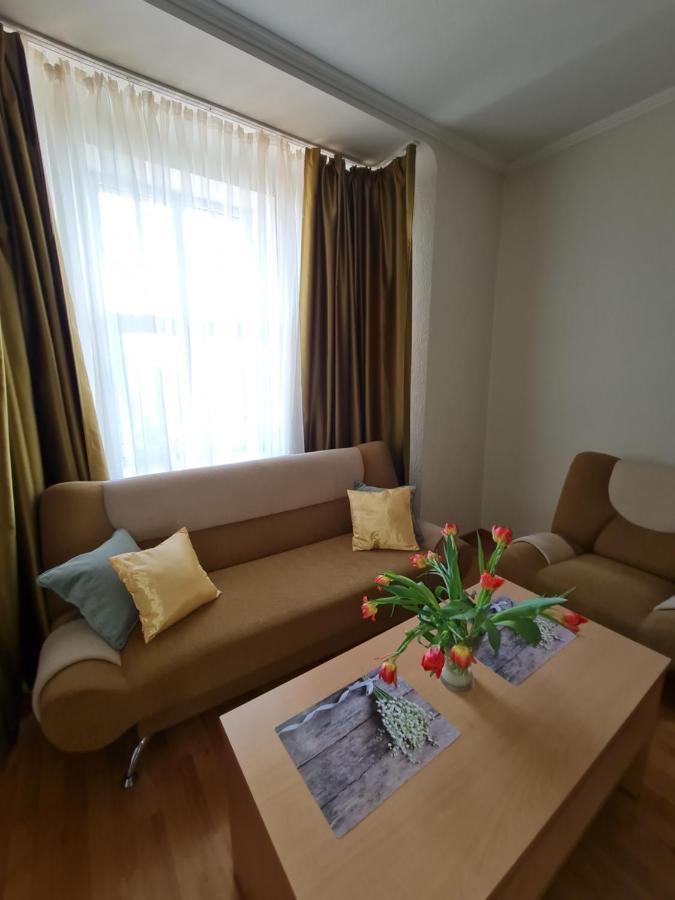 Lacplesa Central Apartments ريغا المظهر الخارجي الصورة