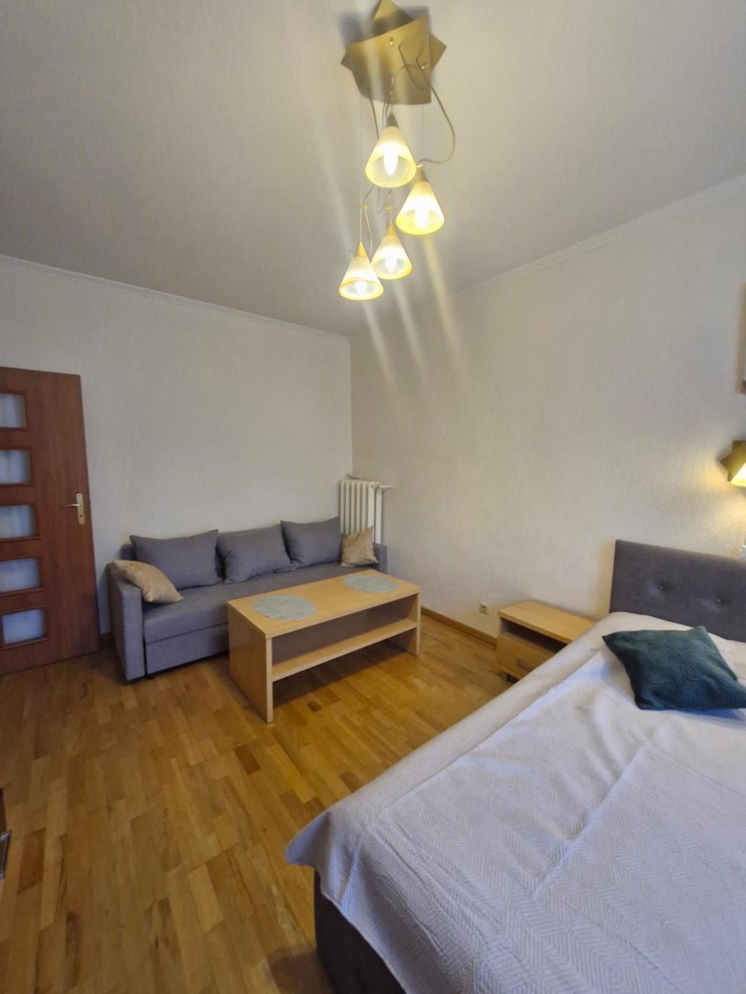 Lacplesa Central Apartments ريغا المظهر الخارجي الصورة